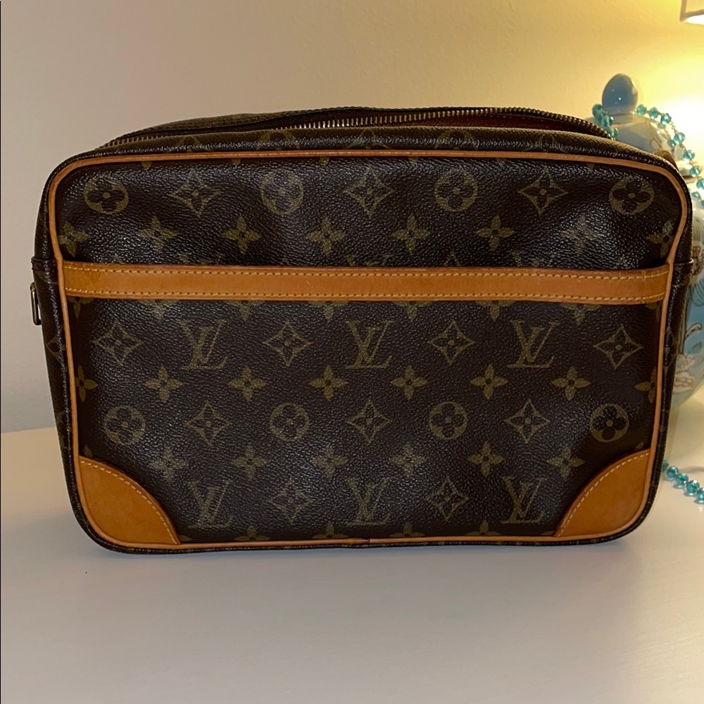 Louis Vuitton Monogram Trocadero 30 Bag